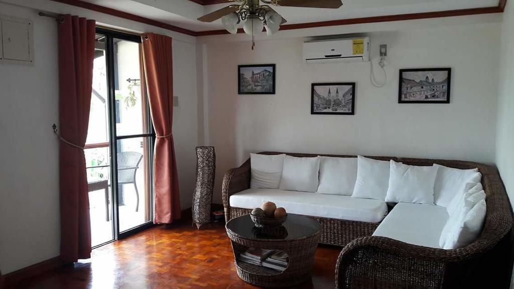 Balay De La Rama Bed & Breakfast Легазпи Екстериор снимка